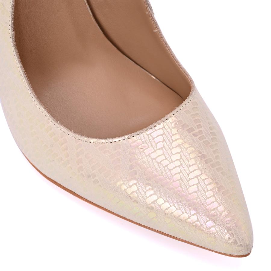 STILETTO
