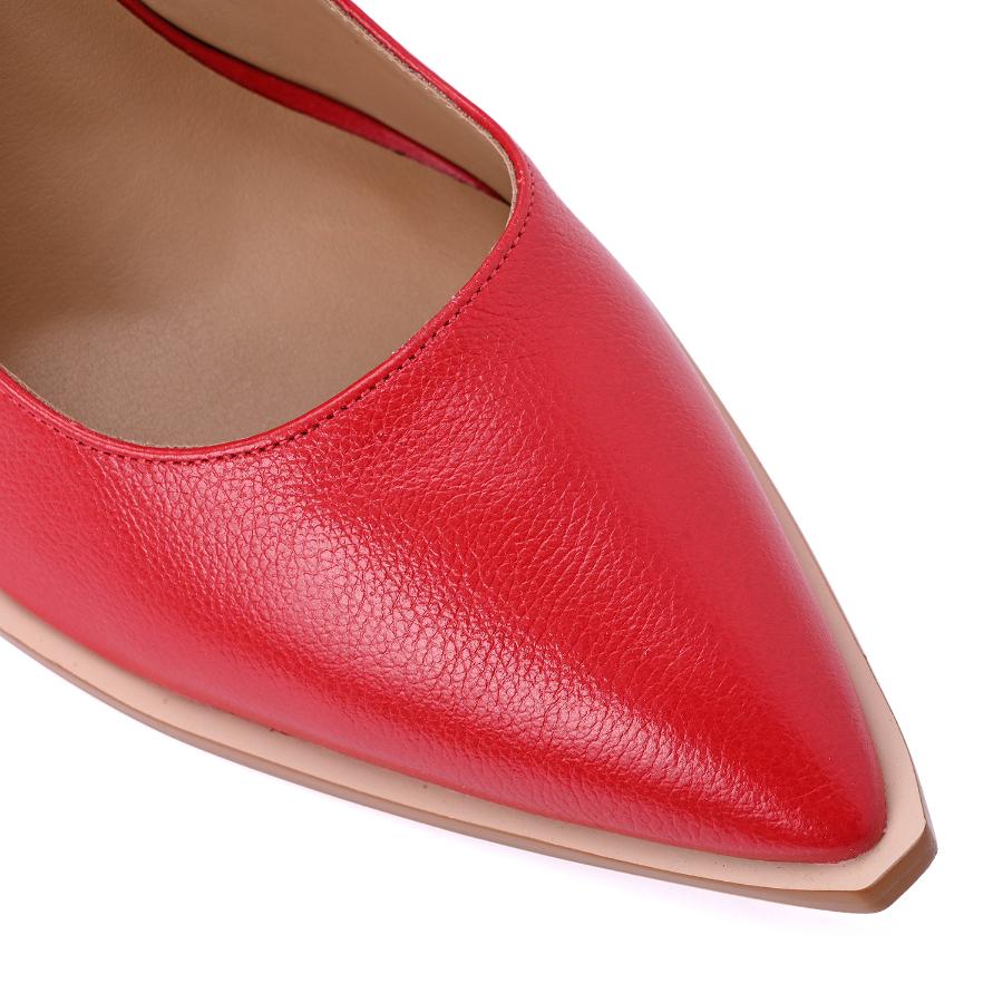 STILETTO
