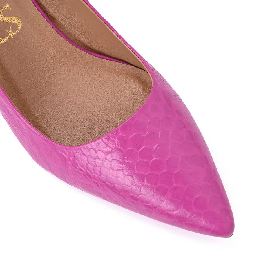 STILETTO