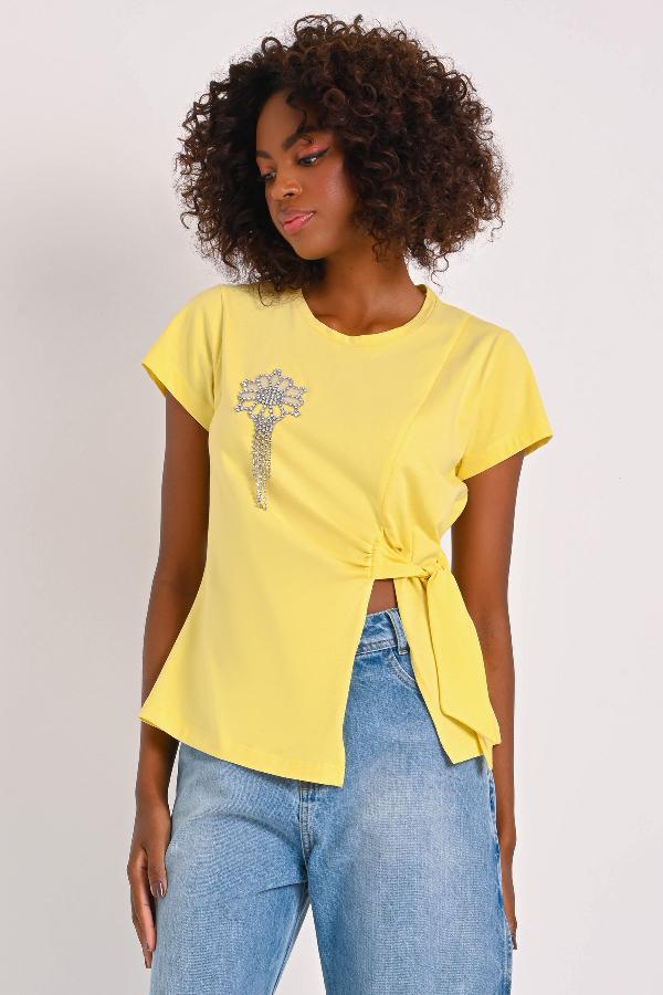 T-SHIRT LAZO CON APLIQUE CARMEN STEFFENS ALTO VERANO 2023