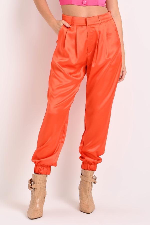 PANTALON CON PLIEGUES