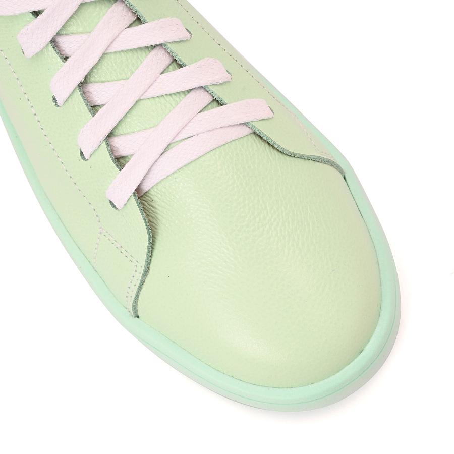 TENIS