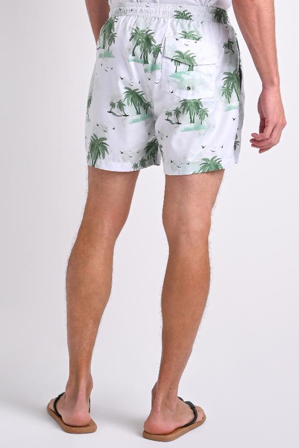 SHORT RESORT