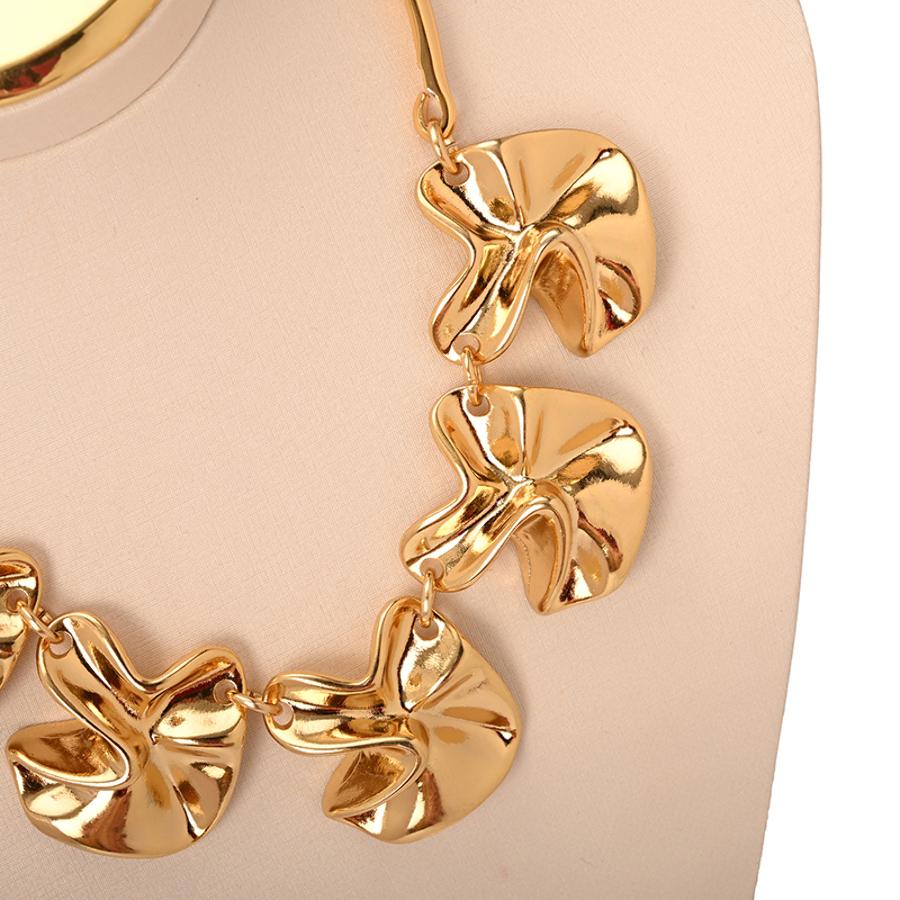 COLLAR