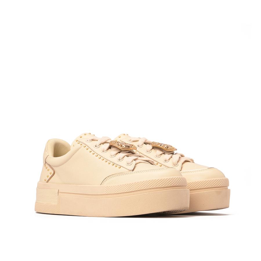 TENIS