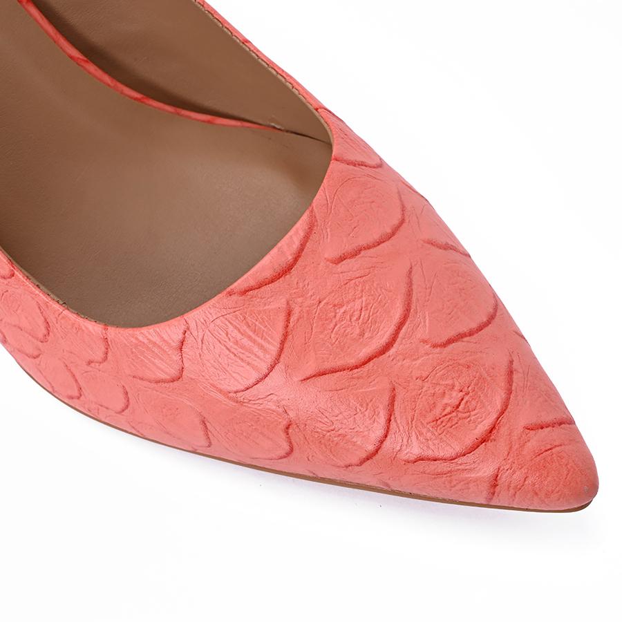 STILETTO