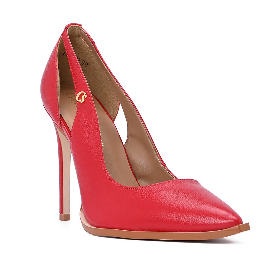 STILETTO