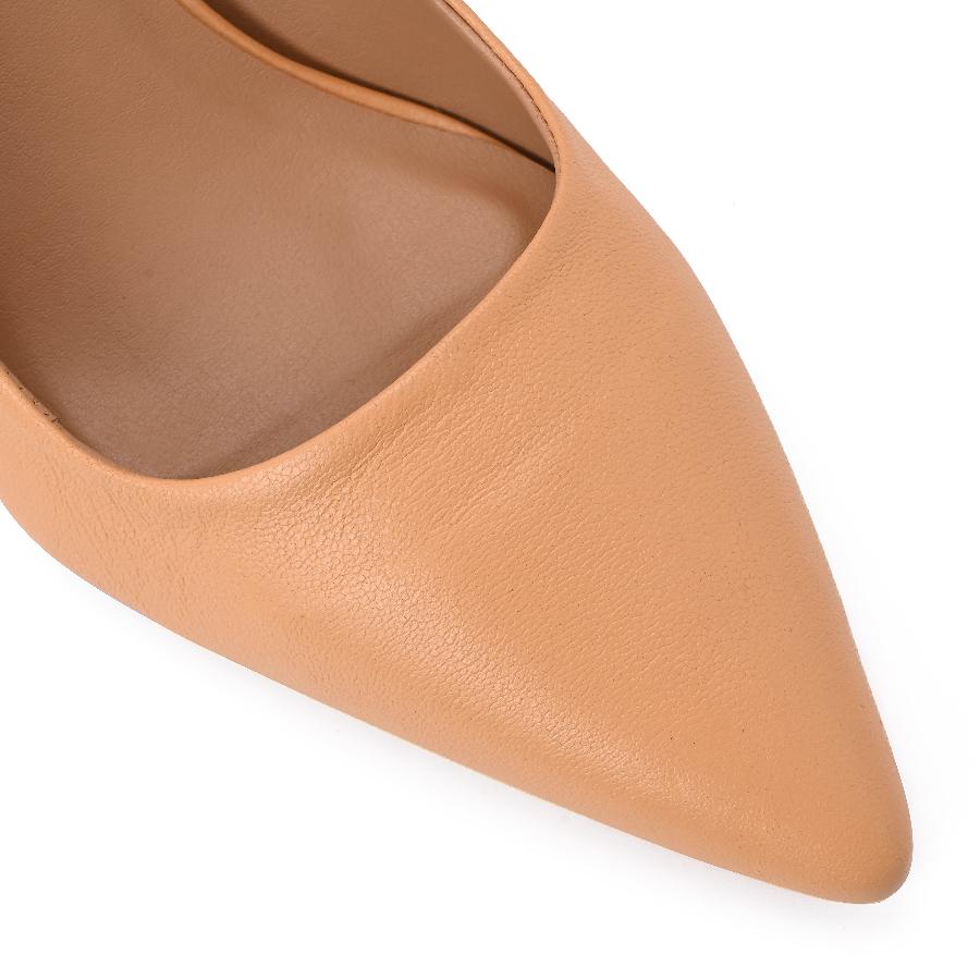 STILETTO