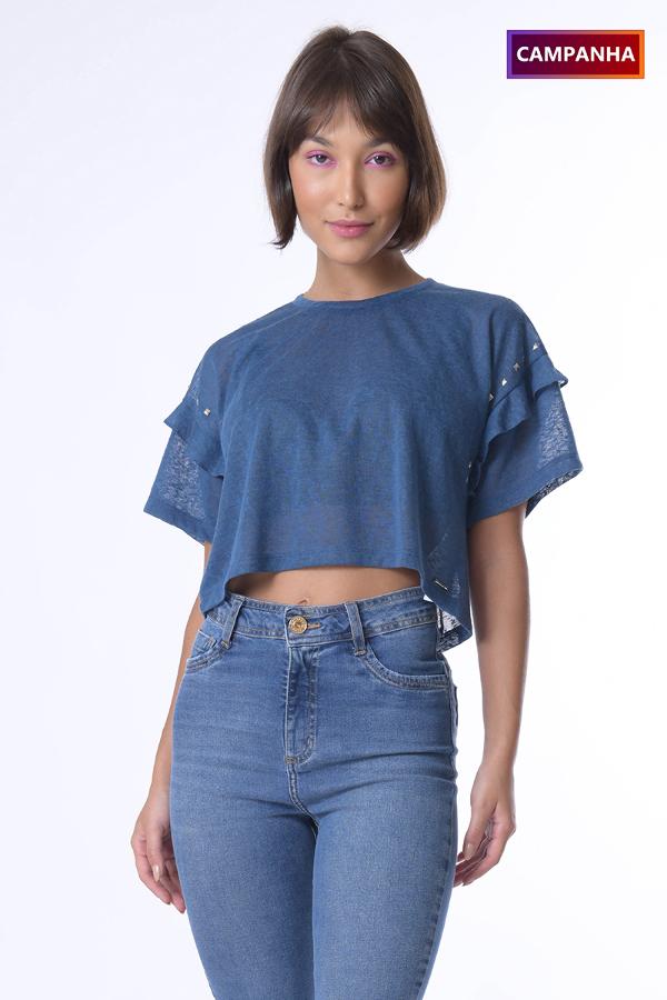 T-SHIRT CON VOLADOS
