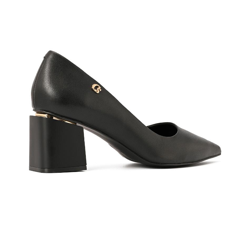 STILETTO