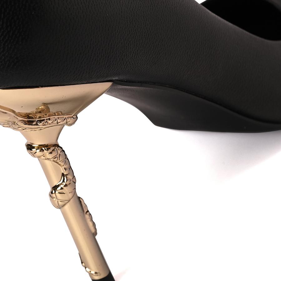 STILETTO