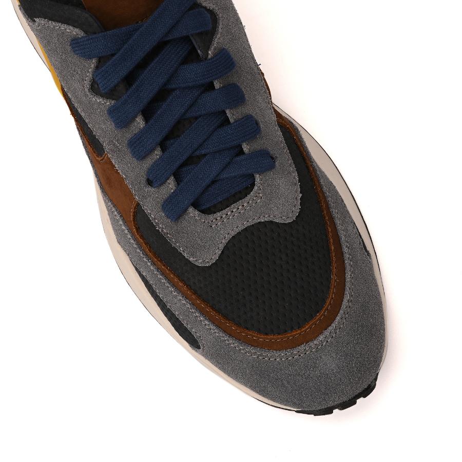 TENIS