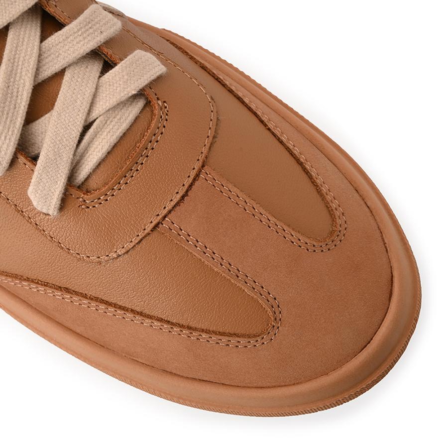 TENIS