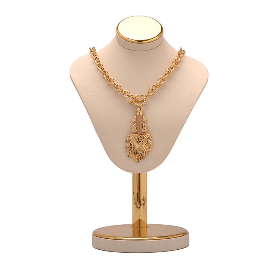 COLLAR