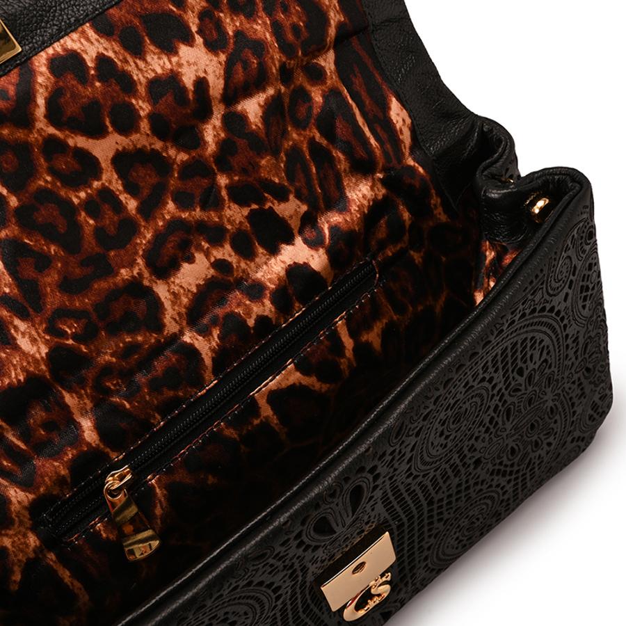 CARTERA DE MANO