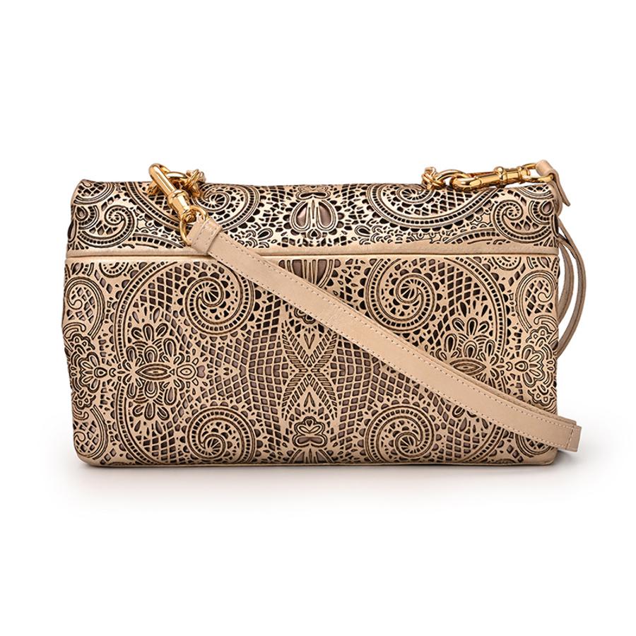 CARTERA DE MANO