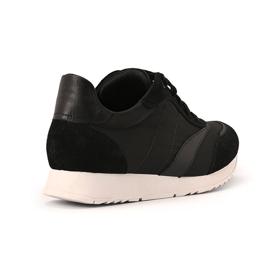 TENIS