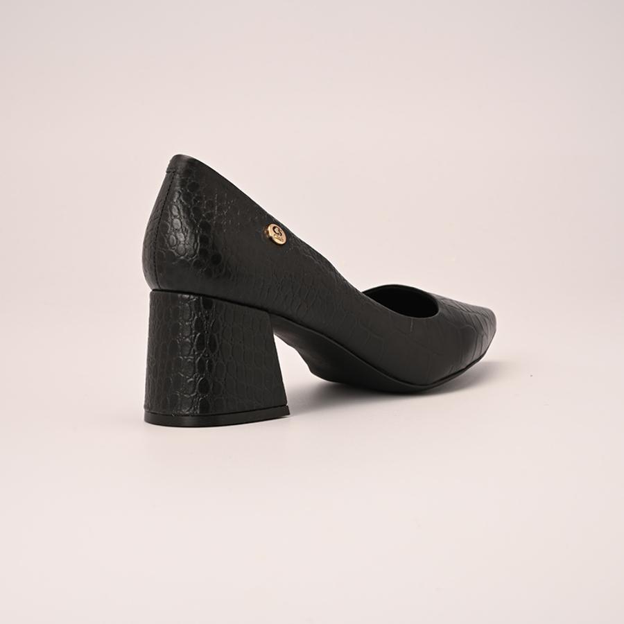 STILETTO
