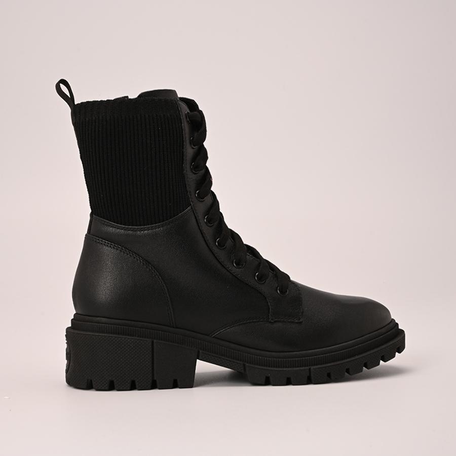 BOTINES