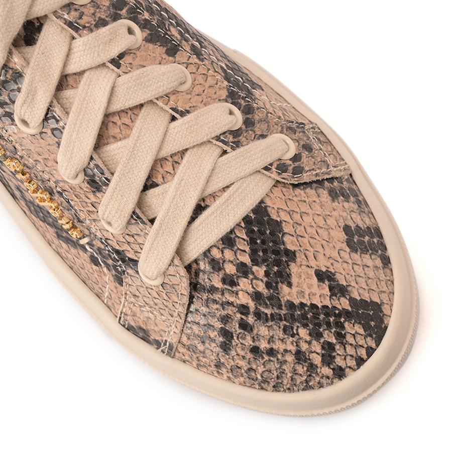 TENIS