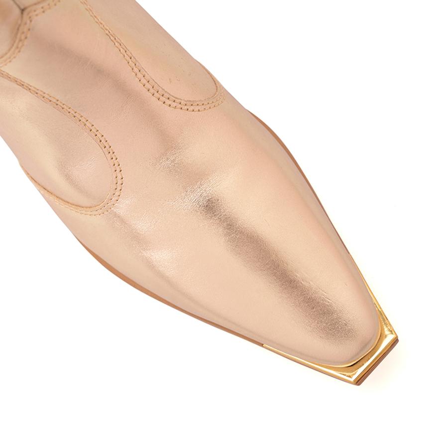 BOTAS