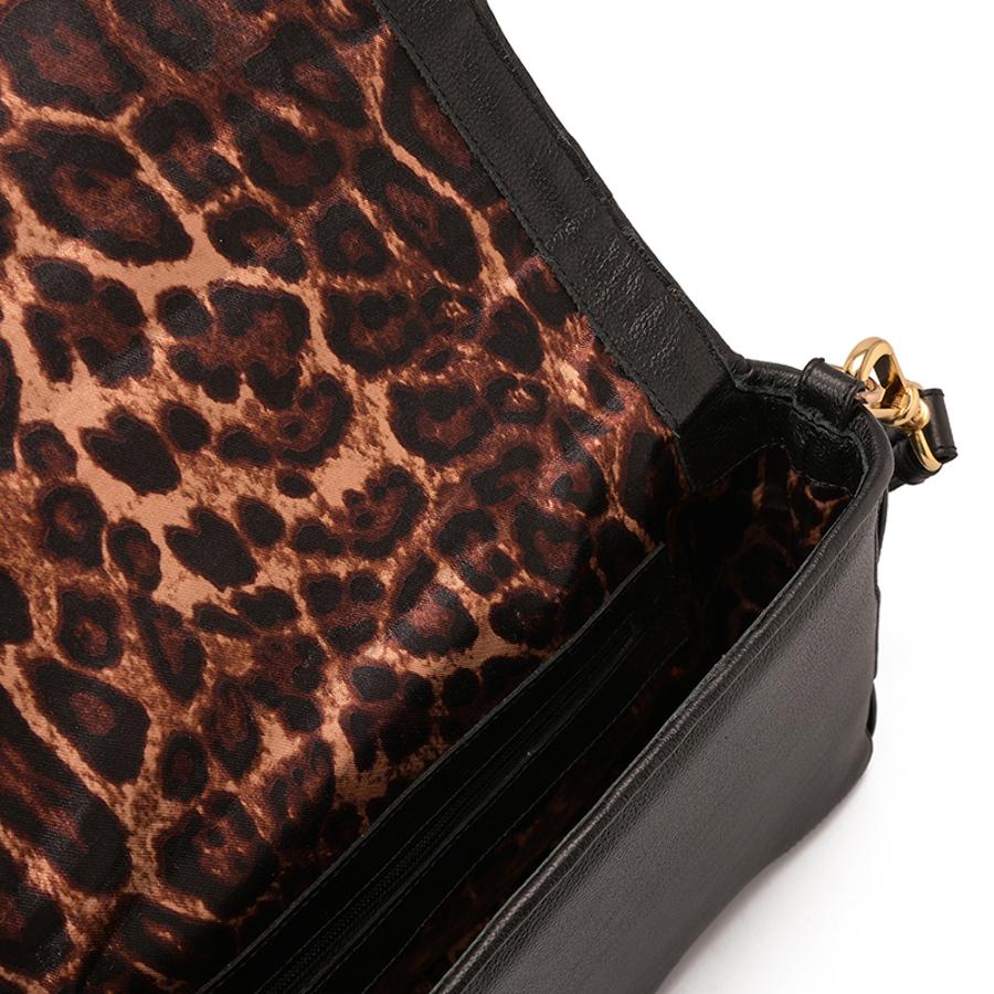 CARTERA DE MANO