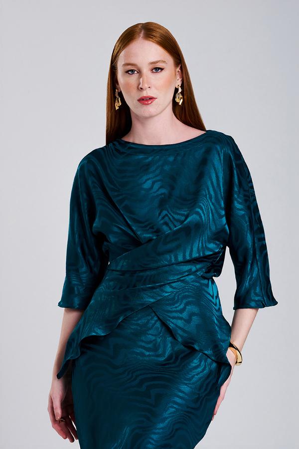 BLUSA  CAVA CON CRUZE DELANTERO