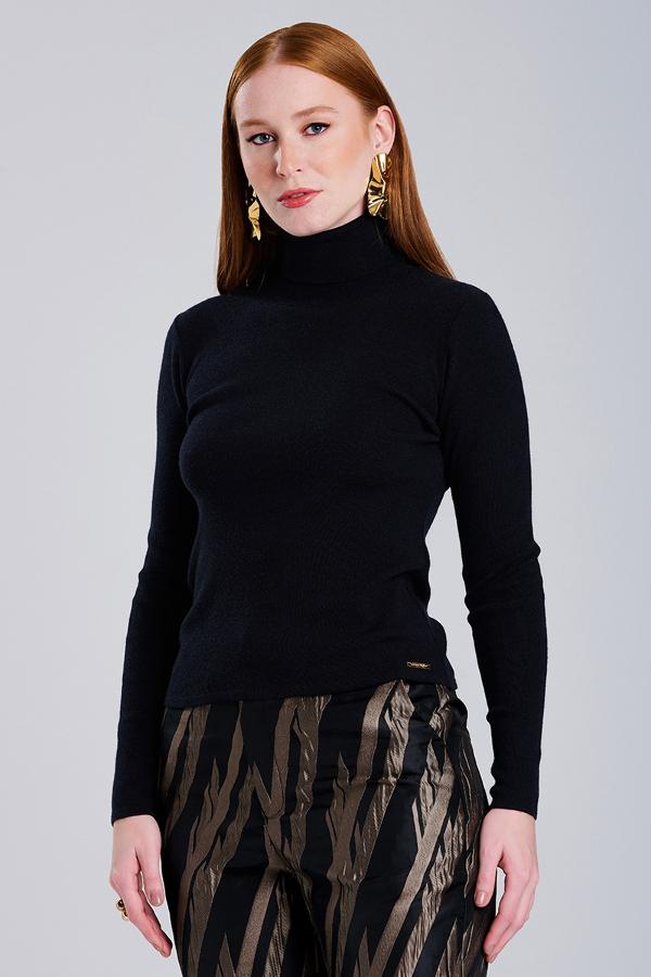 BLUSA CUELLO ALTO TRICOT