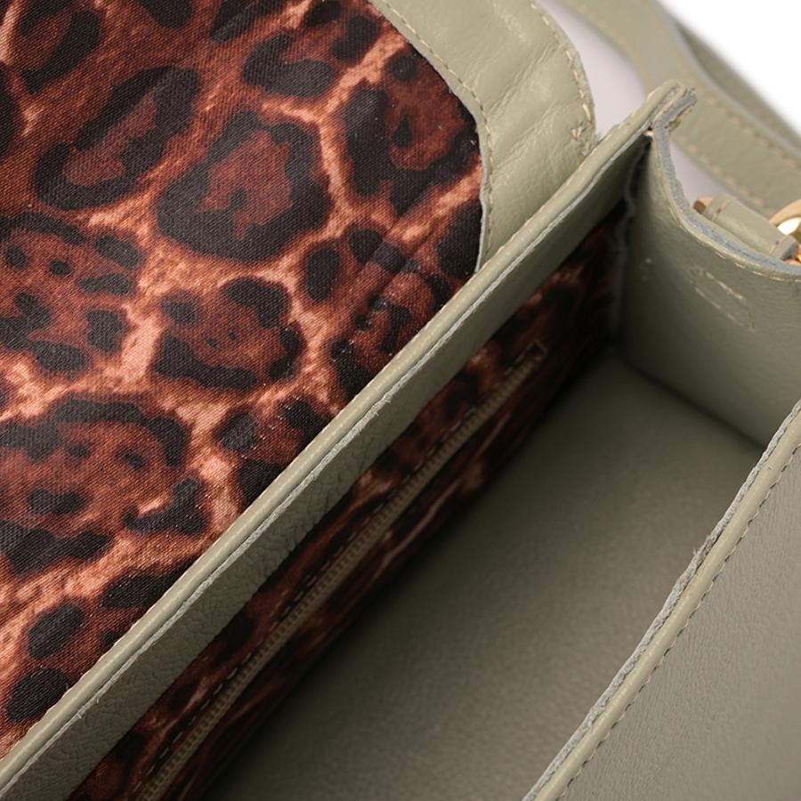 CARTERA DE MANO