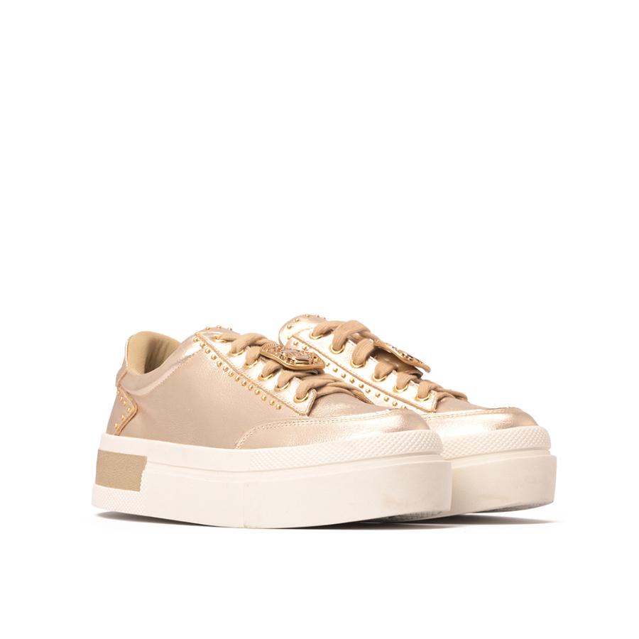 TENIS